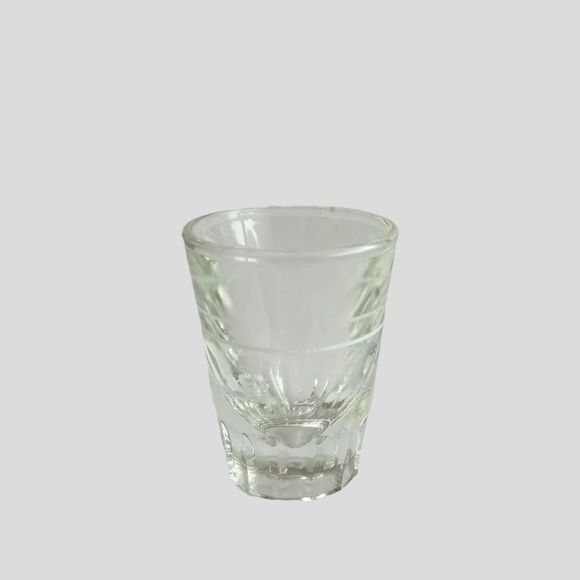 9 Piece Collection of Vintage Shot Glasses - Picture 4 of 11